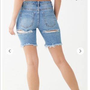 💐5 for $10 Sexy distressed denim shorts